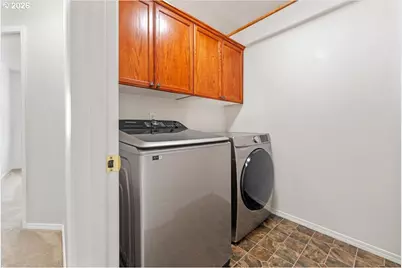 17257 SW Berkeley Ln, Beaverton, OR 97003 - Photo 35