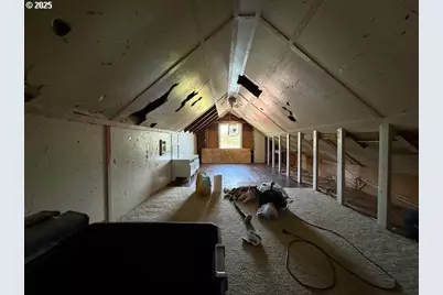 65748 Meissner Rd, Deer Island, OR 97054 - Photo 5