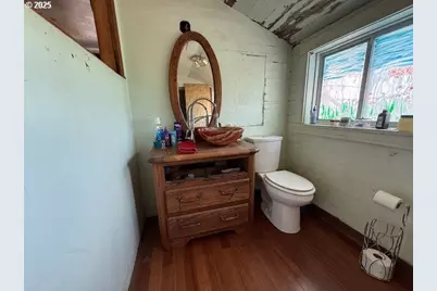 65748 Meissner Rd, Deer Island, OR 97054 - Photo 25
