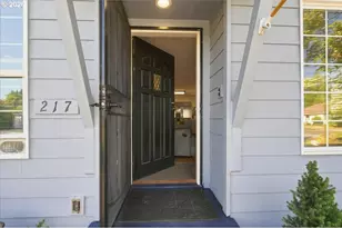217 NW 44th St, Vancouver, WA 98660 - Photo 3