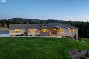 300 Cross Creek Rd, Kelso, WA 98626 - Photo 3