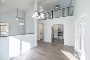 4860 Happy Dr NE, Salem, OR 97305 - Photo 11