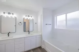 4860 Happy Dr NE, Salem, OR 97305 - Photo 23