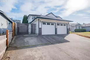 4860 Happy Dr NE, Salem, OR 97305 - Photo 3