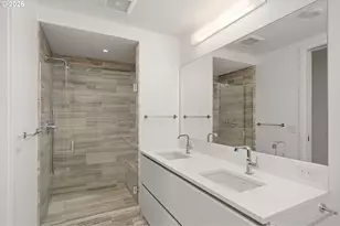 1075 NW Northrup St, Portland, OR 97209 - Photo 25