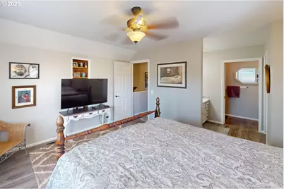 2904 Wolf Meadows Ln, Eugene, OR 97408 - Photo 15