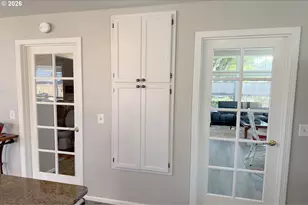 2904 Wolf Meadows Ln, Eugene, OR 97408 - Photo 11