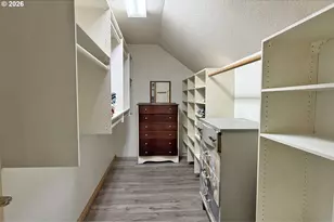 2904 Wolf Meadows Ln, Eugene, OR 97408 - Photo 17