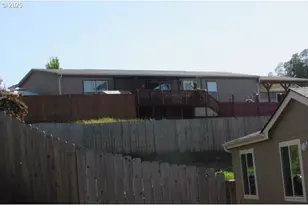 225 Nestucca Ln, Roseburg, OR 97471 - Photo 21