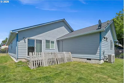 2207 8th St, Tillamook, OR 97141 - Photo 21