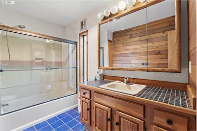 6126 NE 36th Ave, Portland, OR 97211 - Photo 15