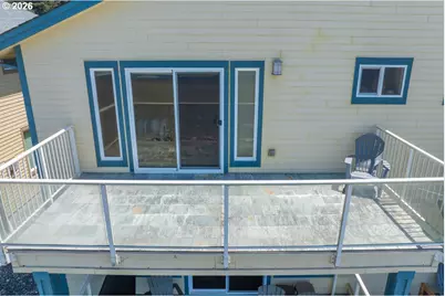 29018 Vizcaino Ct, Gold Beach, OR 97444 - Photo 17
