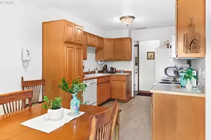 1900 NW Carden Ave, Pendleton, OR 97801 - Photo 11