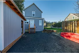 1541 Union Ave, North Bend, OR 97459 - Photo 33