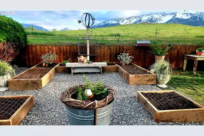 612 E Wallowa Ave, Joseph, OR 97846 - Photo 25