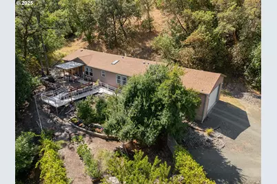 5120 NW Broad St, Roseburg, OR 97471 - Photo 1