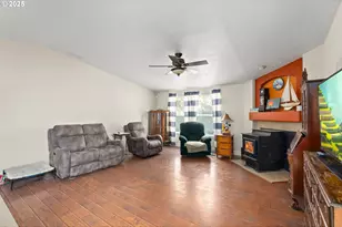 5120 NW Broad St, Roseburg, OR 97471 - Photo 5