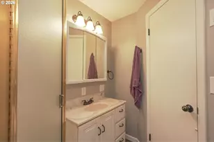 63513 Shore Edge Dr, Charleston, OR 97420 - Photo 17