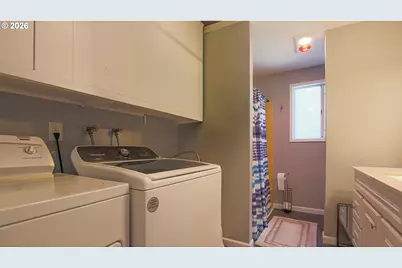 63513 Shore Edge Dr, Charleston, OR 97420 - Photo 13