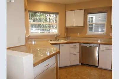 8405 SW Curry Dr #D, Wilsonville, OR 97070 - Photo 5