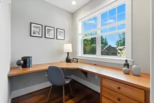 5057 W Sunset Dr, Lake Oswego, OR 97035 - Photo 13