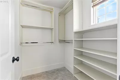 5057 W Sunset Dr, Lake Oswego, OR 97035 - Photo 23