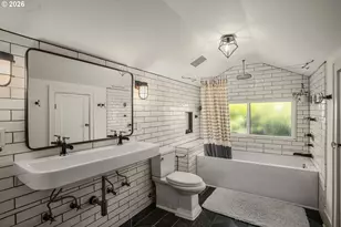 5701 NE 23rd Ave, Portland, OR 97211 - Photo 27