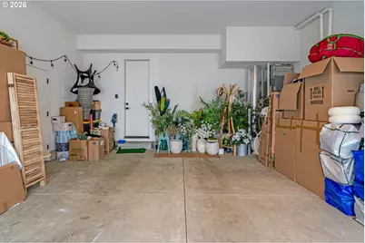9364 SW Morrison St, Portland, OR 97225 - Photo 43