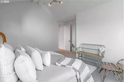 9364 SW Morrison St, Portland, OR 97225 - Photo 31