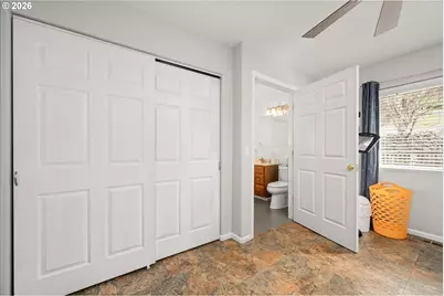 805 Queens Ave, Creswell, OR 97426 - Photo 21