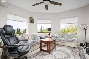 805 Queens Ave, Creswell, OR 97426 - Photo 29