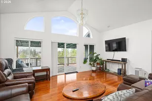 805 Queens Ave, Creswell, OR 97426 - Photo 5