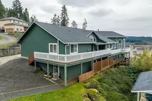 805 Queens Ave, Creswell, OR 97426 - Photo 1