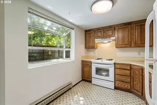 10840 SW Meadowbrook Dr, Portland, OR 97224 - Photo 11