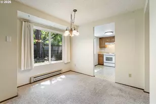 10840 SW Meadowbrook Dr, Portland, OR 97224 - Photo 9