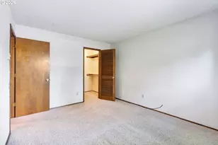 10840 SW Meadowbrook Dr, Portland, OR 97224 - Photo 27