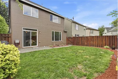 979 SE Roundelay St, Hillsboro, OR 97123 - Photo 35