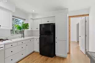 357 W 37th Ave, Eugene, OR 97405 - Photo 15