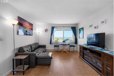 1022 N Prom #101, Seaside, OR 97138 - Photo 7