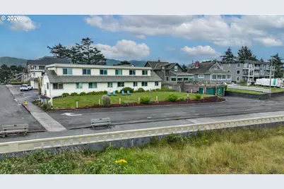 1022 N Prom #101, Seaside, OR 97138 - Photo 37