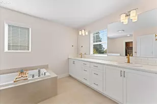 7510 NW Lauren Ave, Portland, OR 97229 - Photo 27