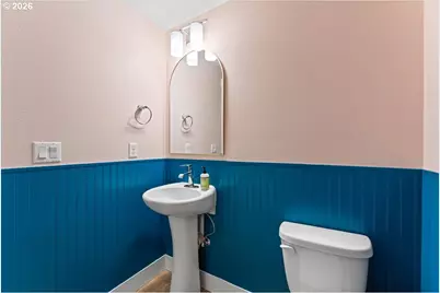 7510 NW Lauren Ave, Portland, OR 97229 - Photo 21