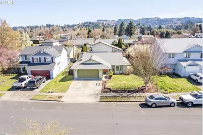 121 Adams Dr, Kelso, WA 98626 - Photo 25