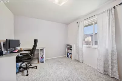 121 Adams Dr, Kelso, WA 98626 - Photo 17