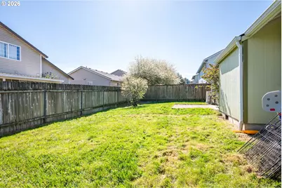 121 Adams Dr, Kelso, WA 98626 - Photo 21