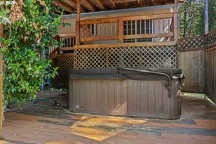 2925 Cleveland Hill Rd, Roseburg, OR 97471 - Photo 21