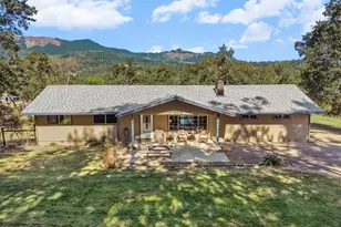 2925 Cleveland Hill Rd, Roseburg, OR 97471 - Photo 1