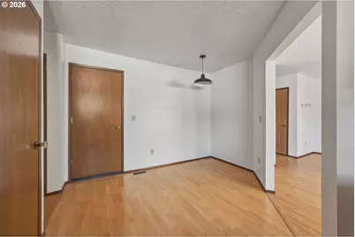 632 Sherman Dr, The Dalles, OR 97058 - Photo 5