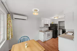 745 Seagate Ave, Coos Bay, OR 97420 - Photo 9