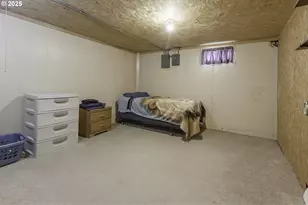 1216 NE 80th Ave, Portland, OR 97213 - Photo 31